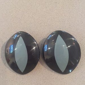 Lucite cat eye earrings-1985 vintage, clip-ons